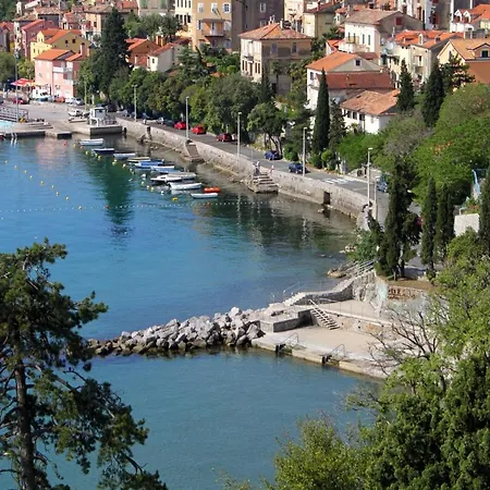 Family Friendly With A Swimming Pool Matulji, Opatija - 17534 * Matulji