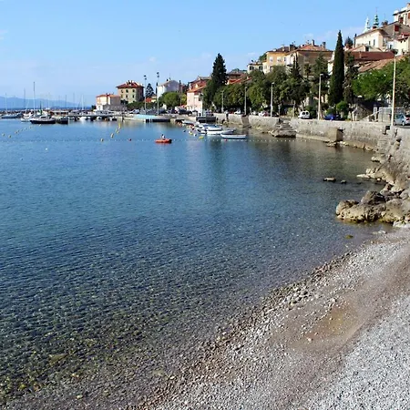 Family Friendly With A Swimming Pool Matulji, Opatija - 17534 * Matulji